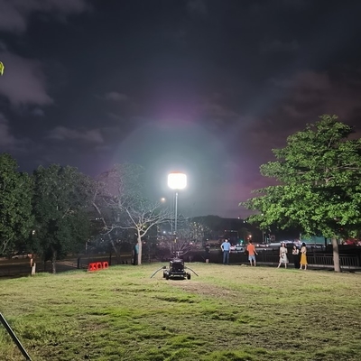 IP65 जलरोधक 500W 800W 1400W मोबाइल गुब्बारा रोशनी सौर पोर्टेबल प्रकाश टॉवर जनरेटर एलईडी कार्य प्रकाश